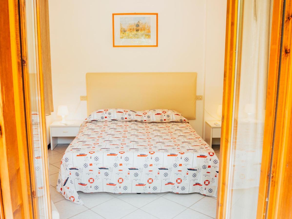Hotel Villa Rosa Porto Azzurro Zewnętrze zdjęcie